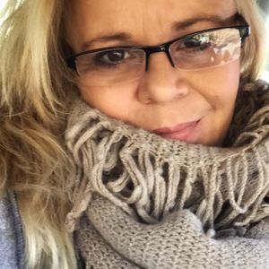 Meet your Posher, Dawn